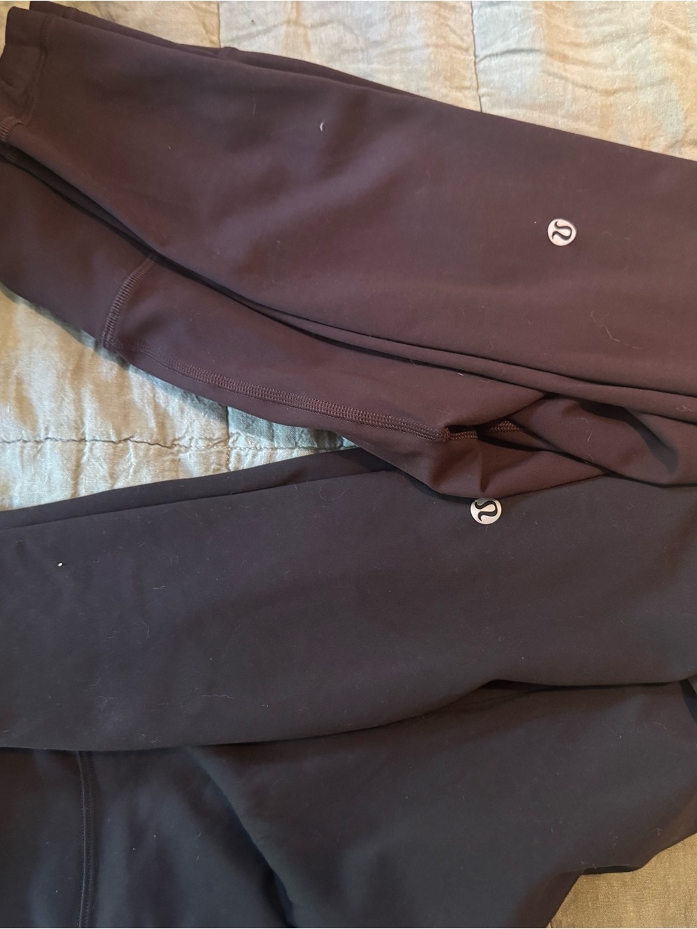 2 pairs of lululemon wunder under trains sold as pair